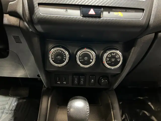 2019 Mitsubishi RVR - Photo 27