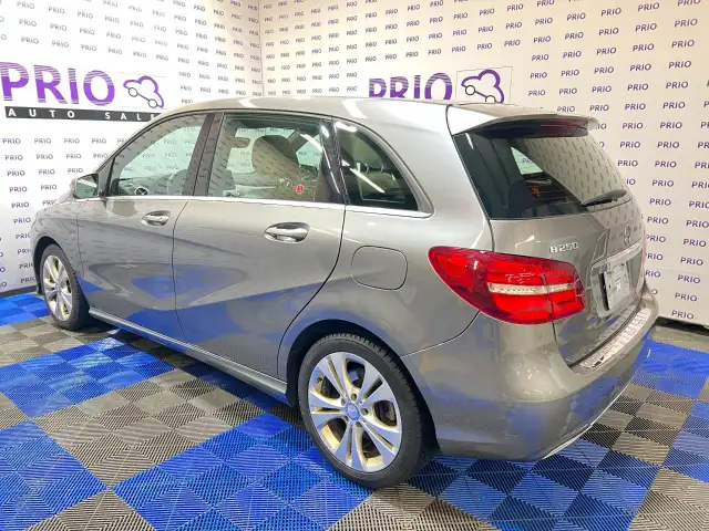 2017 Mercedes-Benz B-Class - Photo 3