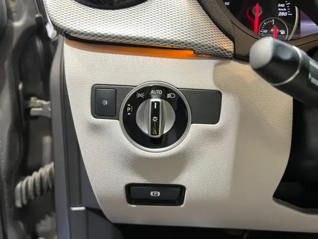 2017 Mercedes-Benz B-Class - Photo 12