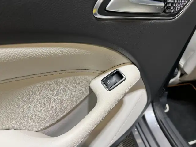 2017 Mercedes-Benz B-Class - Photo 16