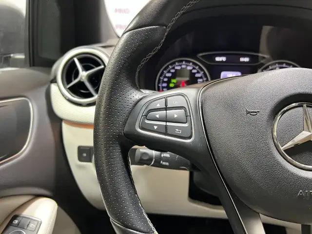 2017 Mercedes-Benz B-Class - Photo 22