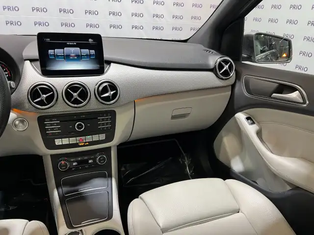 2017 Mercedes-Benz B-Class - Photo 31