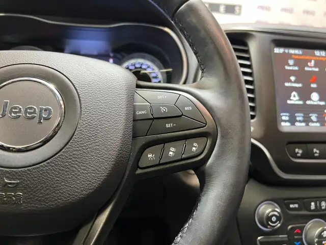 2021 Jeep Cherokee - Photo 23