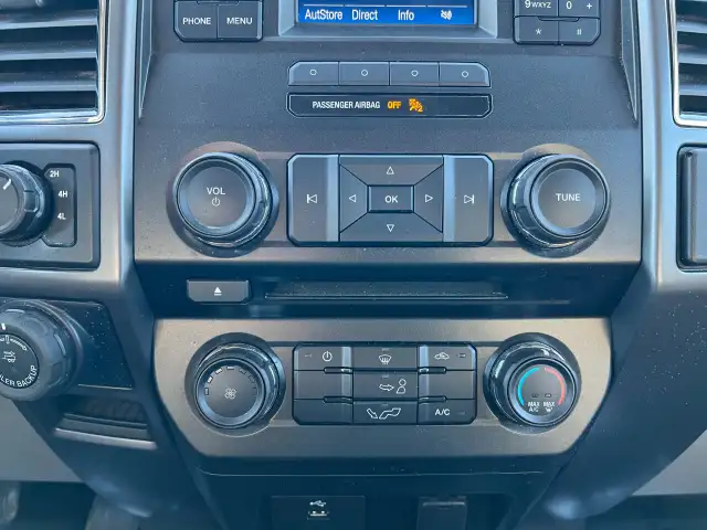 2017 Ford F-150 - Photo 24