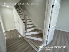 RENOVATED 3 BED/1 BATH MAIN FLOOR UNIT EAST WINDSOR   60% OF UTI - Photo 25