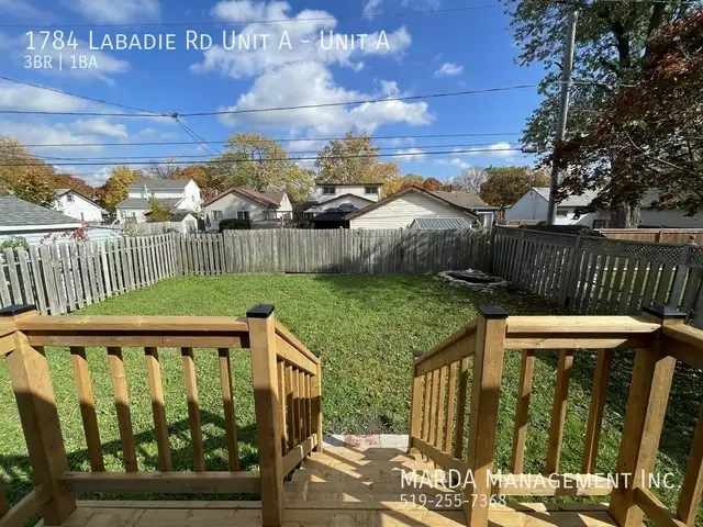 RENOVATED 3 BED/1 BATH MAIN FLOOR UNIT EAST WINDSOR   60% OF UTI - Photo 34