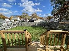 RENOVATED 3 BED/1 BATH MAIN FLOOR UNIT EAST WINDSOR   60% OF UTI - Photo 34