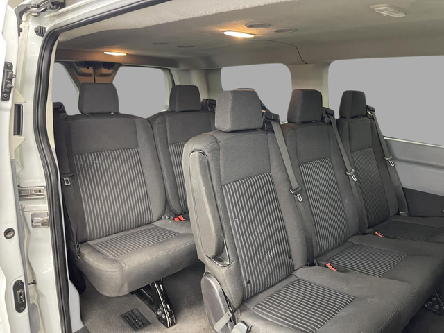 Ford Transit Passenger Wagon XLT 2018 - Photo 11