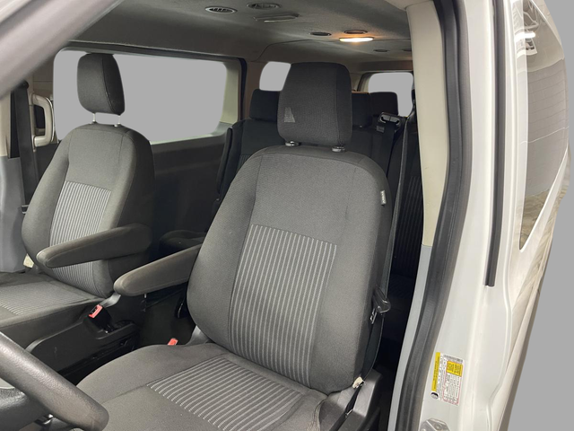 Ford Transit Passenger Wagon XLT 2018 - Photo 14
