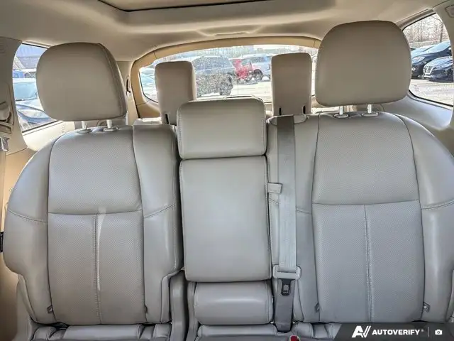 2018 Nissan Pathfinder Platinum | 7 Passenger | Navigation - Photo 15