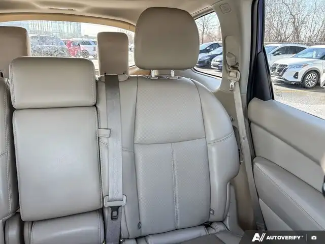 2018 Nissan Pathfinder Platinum | 7 Passenger | Navigation - Photo 16