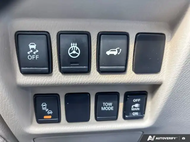 2018 Nissan Pathfinder Platinum | 7 Passenger | Navigation - Photo 22