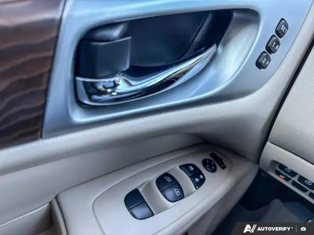 2018 Nissan Pathfinder Platinum | 7 Passenger | Navigation - Photo 24