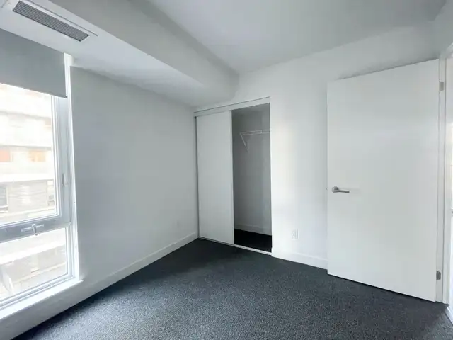 NORTH YORK: Modern 2 Bedroom/2Bath Condo For Rent w/PRKG - Photo 5