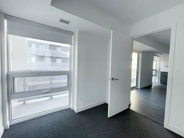NORTH YORK: Modern 2 Bedroom/2Bath Condo For Rent w/PRKG - Photo 6