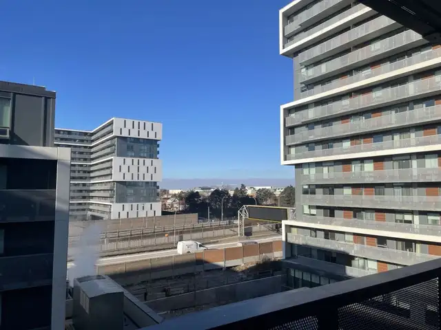 NORTH YORK: Modern 2 Bedroom/2Bath Condo For Rent w/PRKG - Photo 12