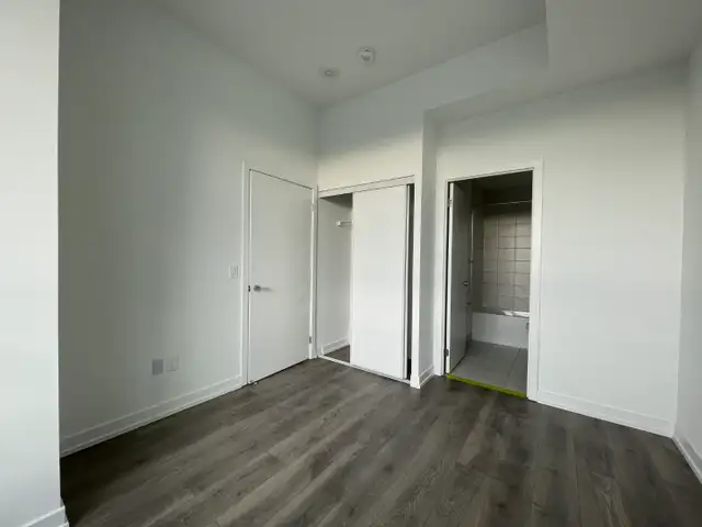 DOWNTOWN HAMILTON: 2 Bedroom/2 Bath Condo For Rent w/ PARKING - Photo 7