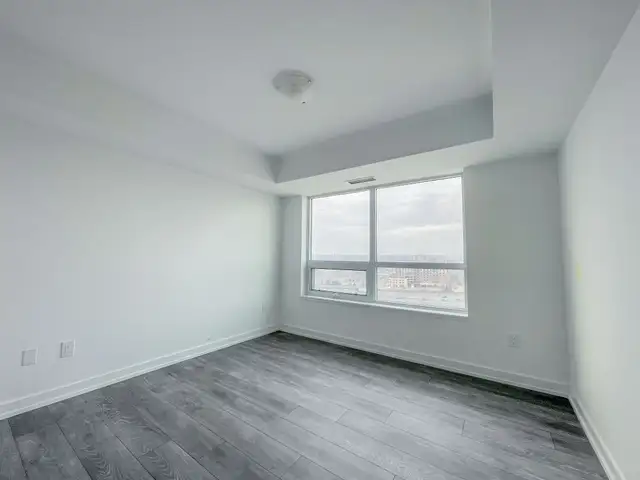 DOWNTOWN PICKERING: 2 Bedroom Corner Condo For Rent w/ PARKING - Photo 9