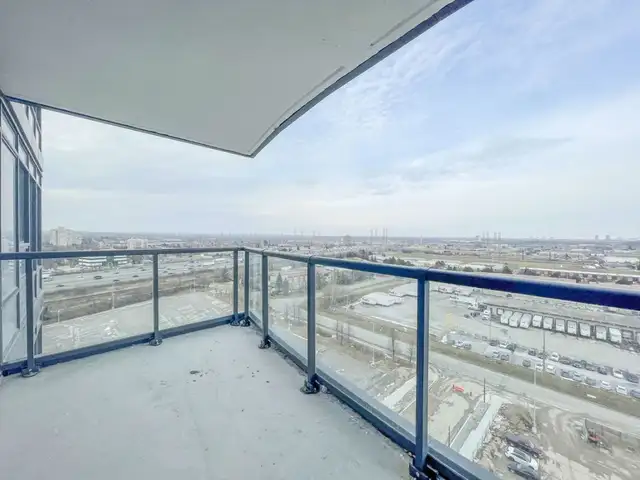 DOWNTOWN PICKERING: 2 Bedroom Corner Condo For Rent w/ PARKING - Photo 13