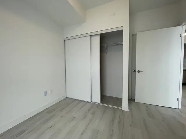 DOWNTOWN PICKERING: Brand New 2Bed-2 Bath Corner Condo For Rent - Photo 9