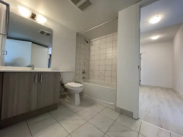 DOWNTOWN PICKERING: Brand New 2Bed-2 Bath Corner Condo For Rent - Photo 10