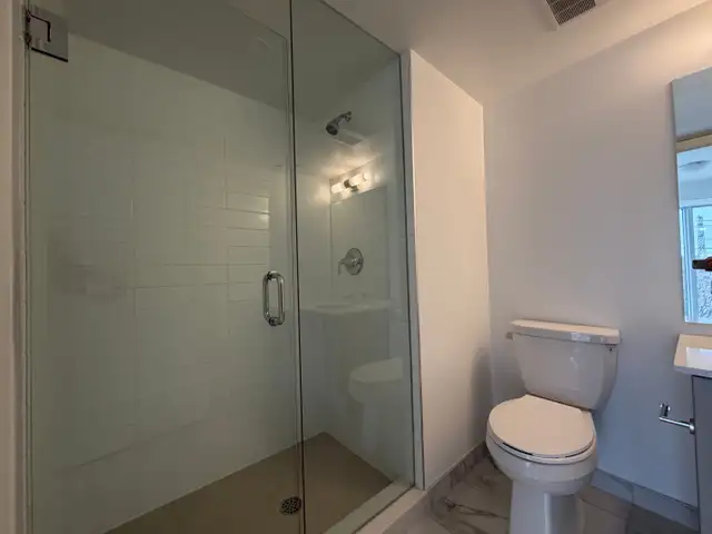DOWNTOWN PICKERING: Large Brand New 2 BDRM Corner Condo For Rent - Photo 13