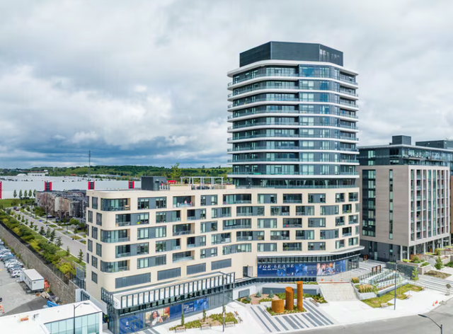 VAUGHAN: Bright 2 Bedroom/2 Bath Corner Condo For Rent Toronto