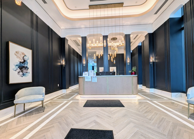 VAUGHAN: Bright 2 Bedroom/2 Bath Corner Condo For Rent Toronto - Photo 14