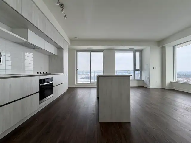 RICHMOND HILL-Brand New 2 Bed/2Bath Corner Condo For Rent w/PRKG - Photo 4