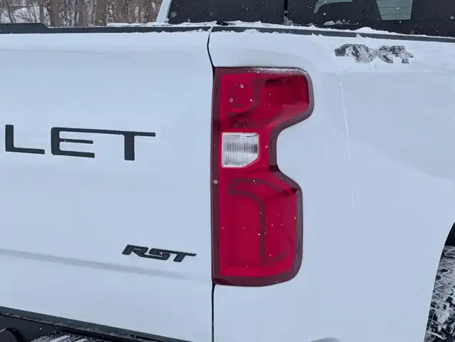 2026 Chevrolet Silverado 1500 RST- Trailering Pkg - Convenience - Photo 10