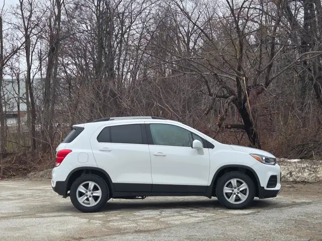 2019 Chevrolet Trax LT- Reverse Camera - Remote Starter - Photo 10