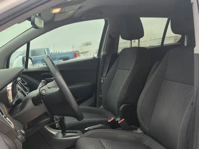 2019 Chevrolet Trax LT- Reverse Camera - Remote Starter - Photo 13