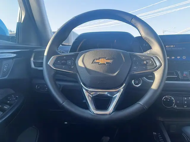 2025 Chevrolet TrailBlazer LT LT | Rear Parking Assist | Allo... - Photo 19