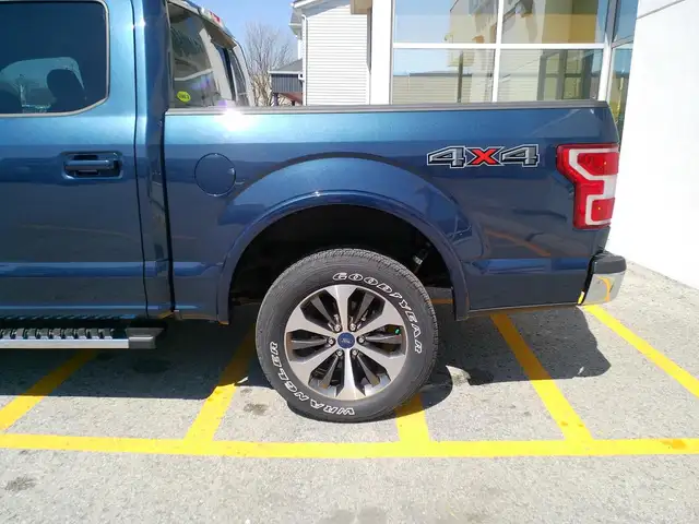 2019 Ford F-150 XLT 4WD SuperCrew 5.5' Box for sale - Photo 10