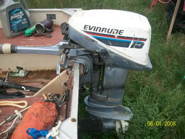 RETIRED MAN NEEDS TO STAY BUSY FIXING UNWANTED OUTBOARDS PLEASE