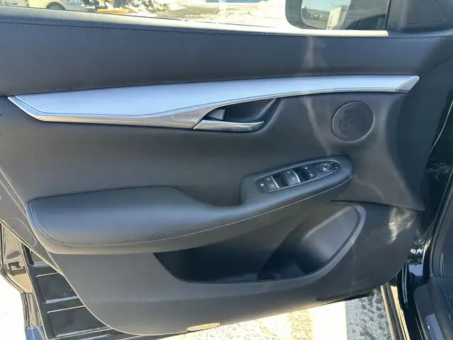 2021 INFINITI QX50 - Photo 12