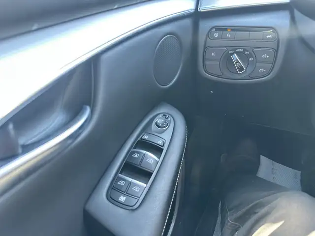 2021 INFINITI QX50 - Photo 22