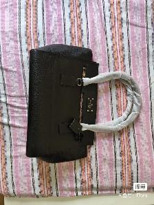 Kate spade should bag 150 Canadian dollars completely new