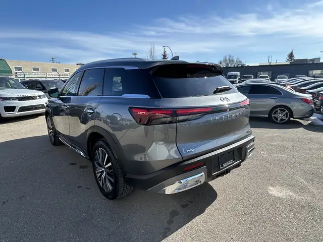 2022 Infiniti QX60 SENSORY 3.5L V6 AWD/NAVI/HUD/360 CAM/PANO ROO - Photo 15