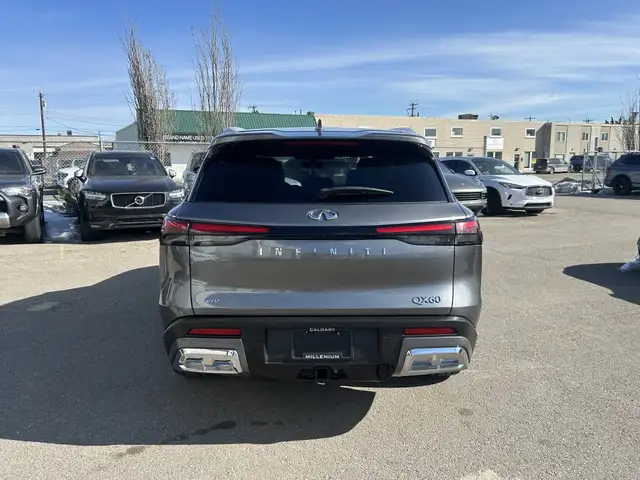 2022 Infiniti QX60 SENSORY 3.5L V6 AWD/NAVI/HUD/360 CAM/PANO ROO - Photo 16