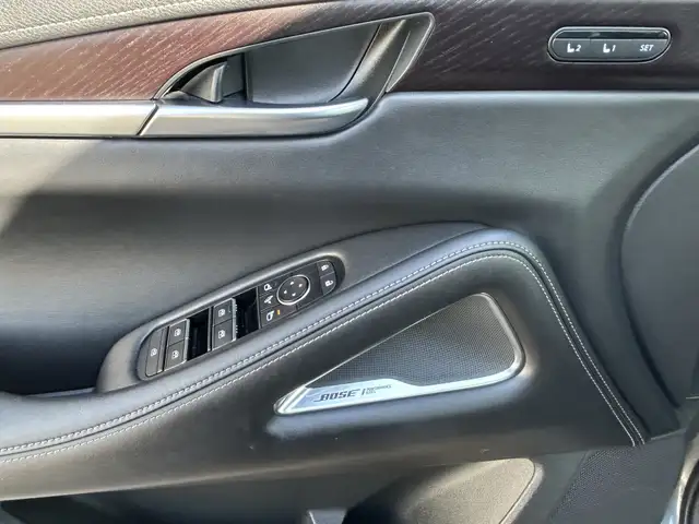 2022 Infiniti QX60 SENSORY 3.5L V6 AWD/NAVI/HUD/360 CAM/PANO ROO - Photo 32