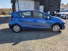 Toyota Prius c 2016 HYBRIDE AUBAINE - Photo 8