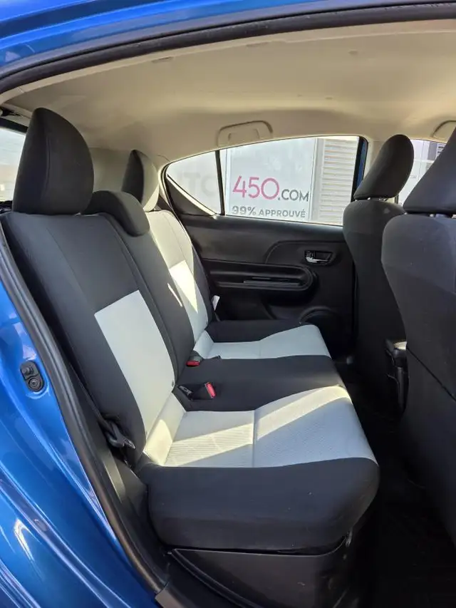 Toyota Prius c 2016 HYBRIDE AUBAINE - Photo 10