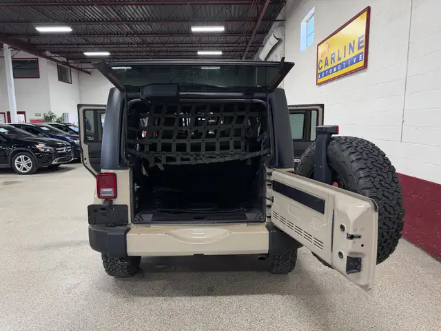 2016 Jeep WRANGLER UNLIMITED 4WD Sahara - BLUETOOTH AUDIO - HEAT - Photo 10