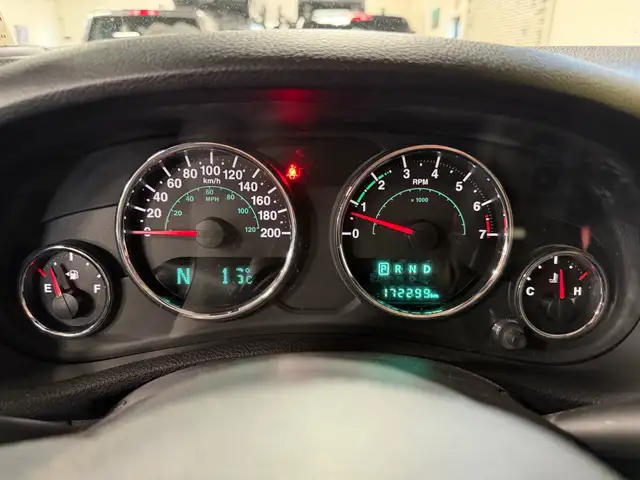 2016 Jeep WRANGLER UNLIMITED 4WD Sahara - BLUETOOTH AUDIO - HEAT - Photo 21