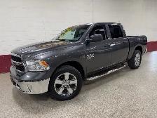 2019 Ram 1500 Classic HEMI 5.7 ST 4x4 CrewCab 5'7' Box|REAR CAME