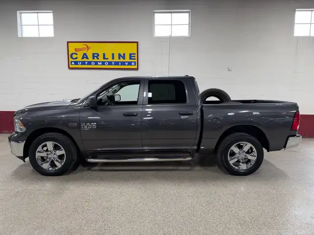 2019 Ram 1500 Classic HEMI 5.7 ST 4x4 CrewCab 5'7' Box|REAR CAME - Photo 2