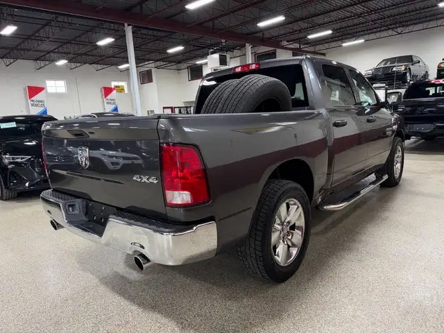 2019 Ram 1500 Classic HEMI 5.7 ST 4x4 CrewCab 5'7' Box|REAR CAME - Photo 3