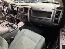 2019 Ram 1500 Classic HEMI 5.7 ST 4x4 CrewCab 5'7' Box|REAR CAME - Photo 16