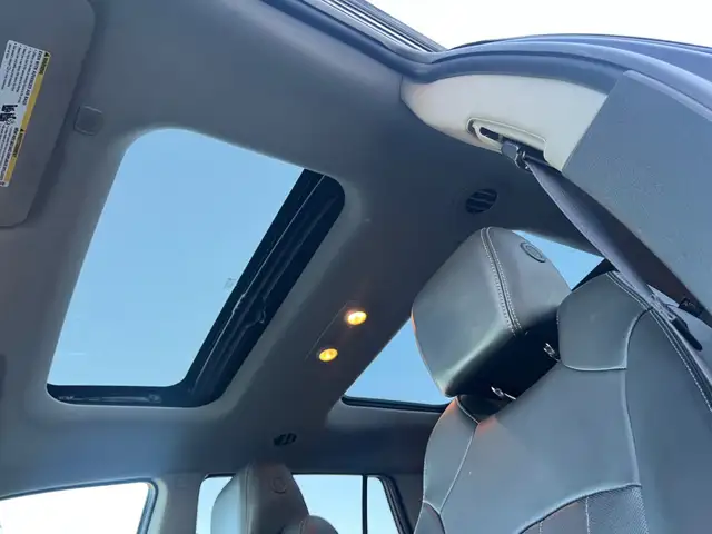 2017 Buick Enclave PREMIUM | FULLY LOADED | DUAL ROOF | LEATHER - Photo 28